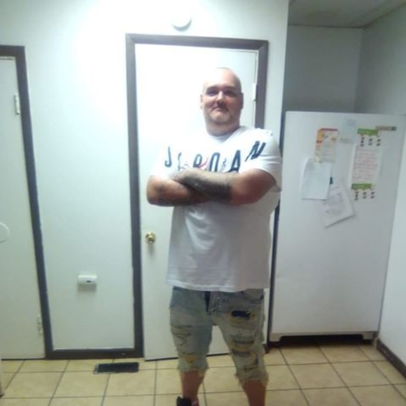 Meet your Posher, James - Picture 1 of 1